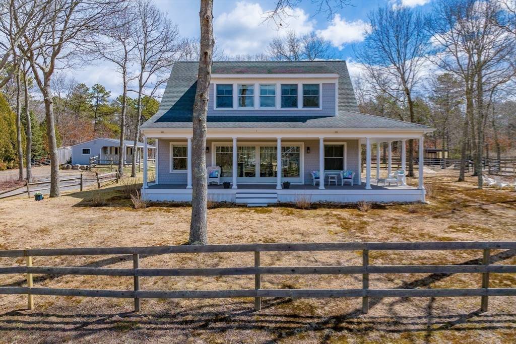 Falmouth, MA 02536,21 Cloverfield Way