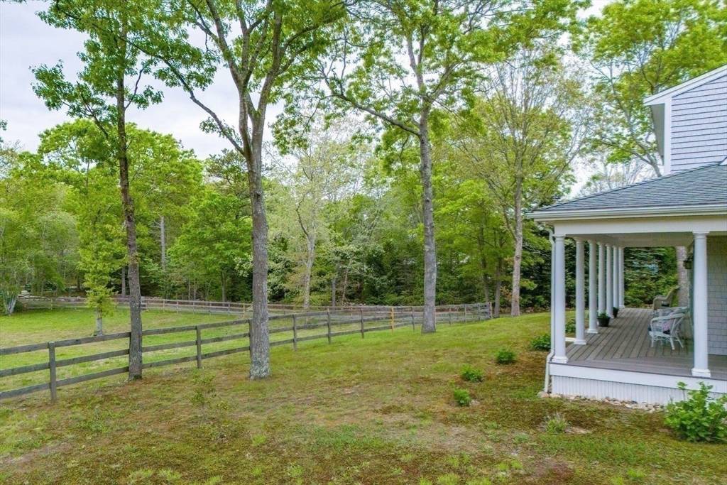 Falmouth, MA 02536,21 Cloverfield Way