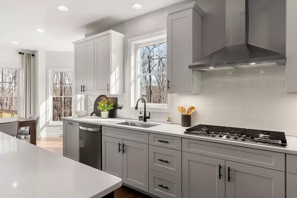 Norton, MA 02766,18 Lloyd Circle #31