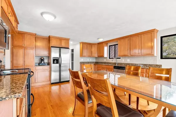 Saugus, MA 01906,4 Rockland