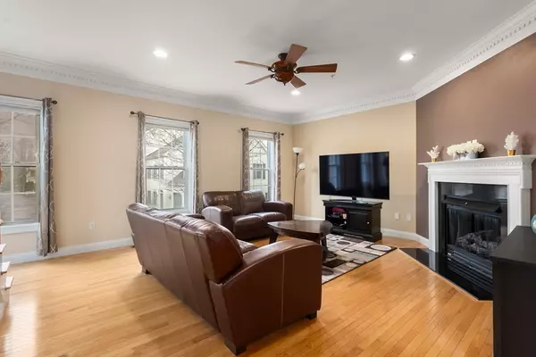 Acton, MA 01720,139 Prospect Street #12