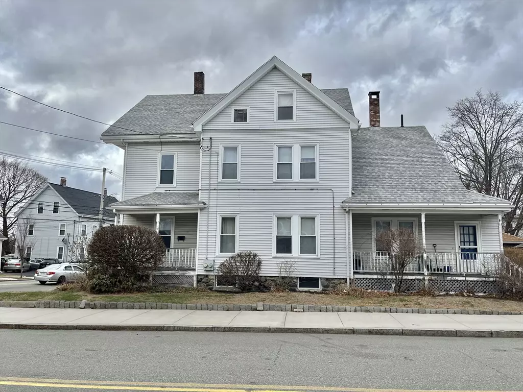 Waltham, MA 02453,229-231 River