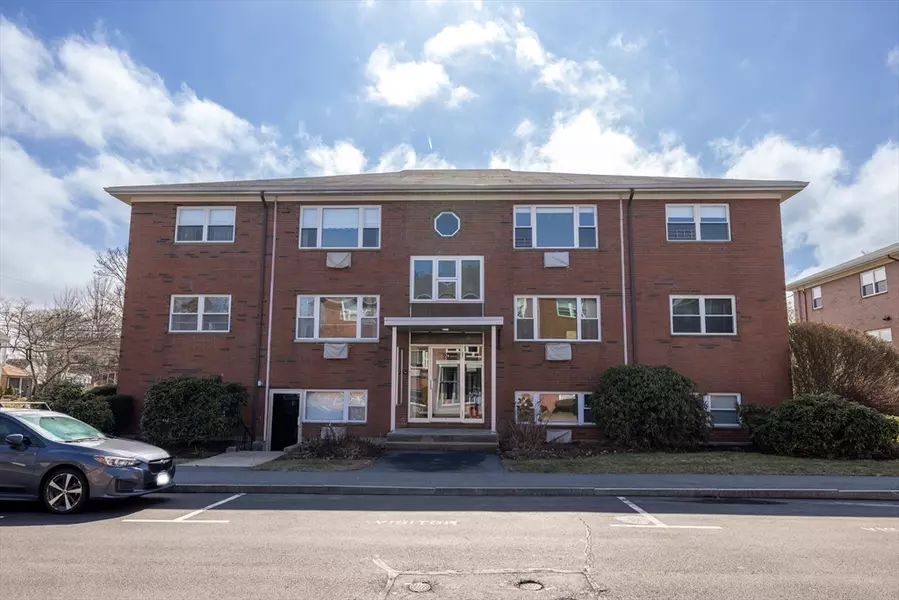 20 Whitman Rd #1-4, Waltham, MA 02451