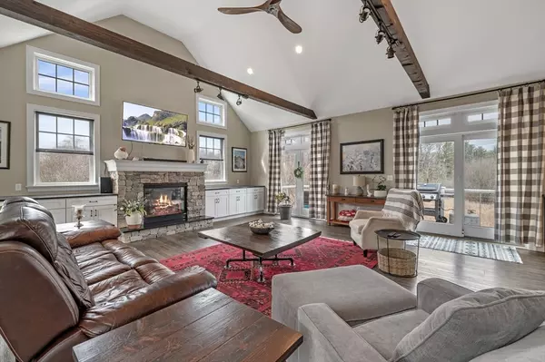 Beverly, MA 01915,476 Essex St