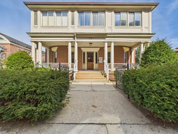 Springfield, MA 01151,73 Chestnut St #7
