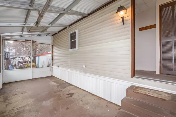 Norton, MA 02766,250 Mansfield Ave #119