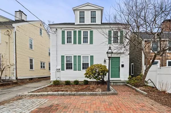 12 Union St #12, Amesbury, MA 01913