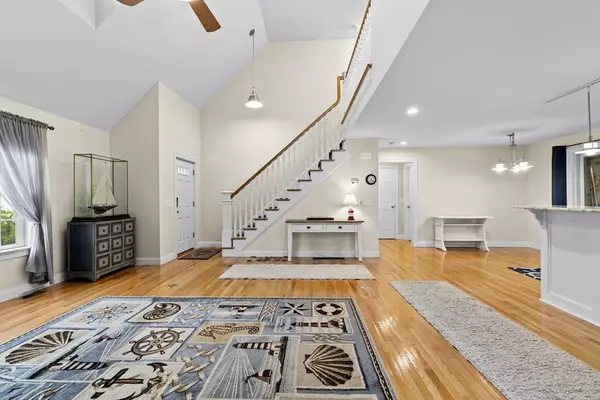 Barnstable, MA 02601,156 Settlers Ln