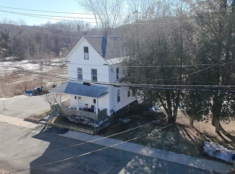 90 Canal St, Athol, MA 01331