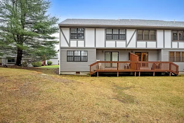 Auburn, MA 01501,8 Victoria Drive #3
