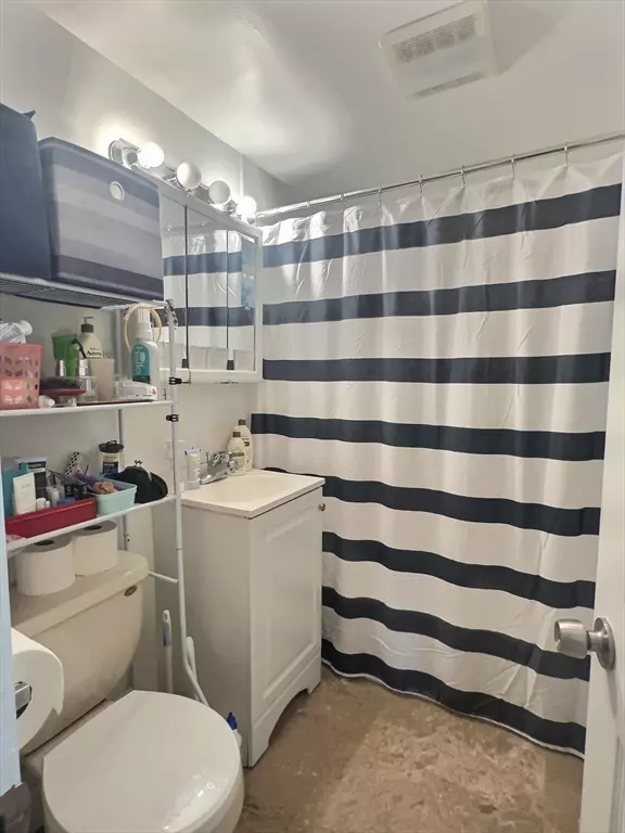 Brookline, MA 02446,217 Kent #4