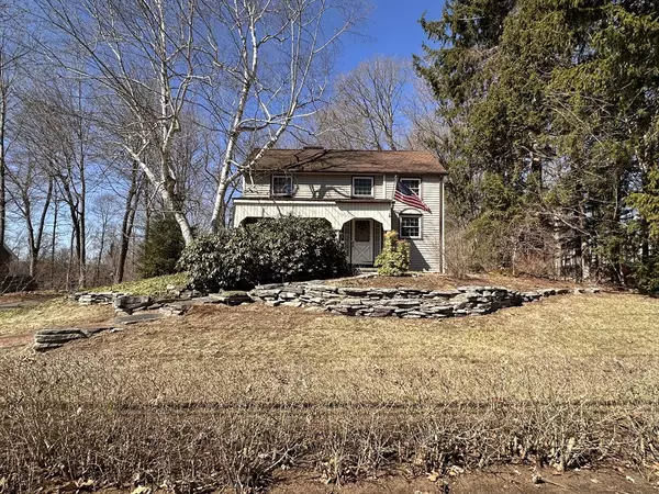 South Hadley, MA 01075,226 Mosier St