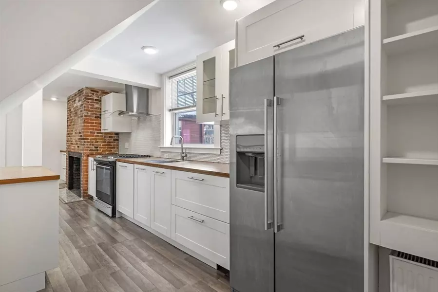 17 -2 High St #2, Salem, MA 01970