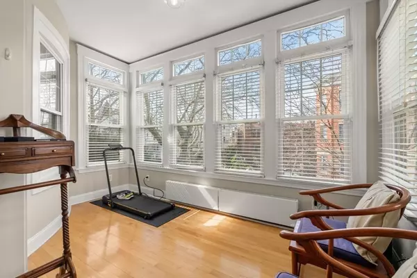 Brookline, MA 02445,40 Claflin Road #1