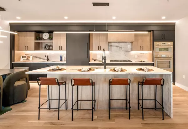 Brookline, MA 02445,71 Greenough St #2