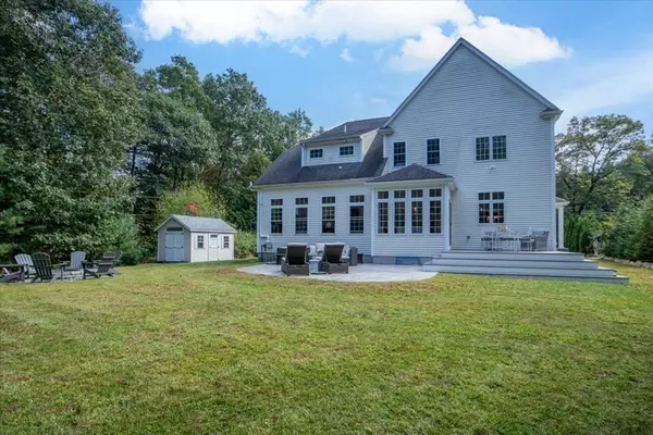 Foxboro, MA 02035,55 Cross Street