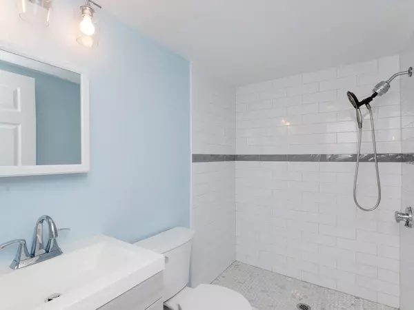 Watertown, MA 02472,229 Coolidge Ave #303