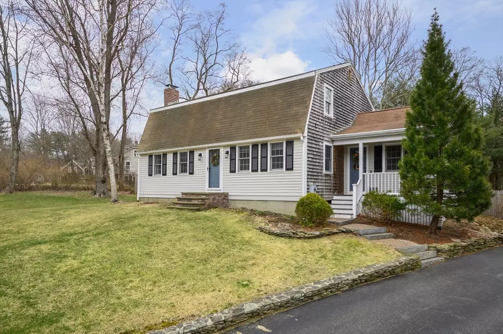 Hanson, MA 02341,31 Indian Trail