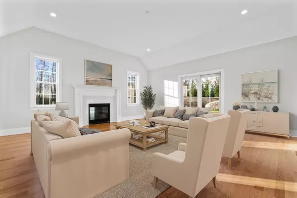 Scituate, MA 02066,5 Williamsburg Lane