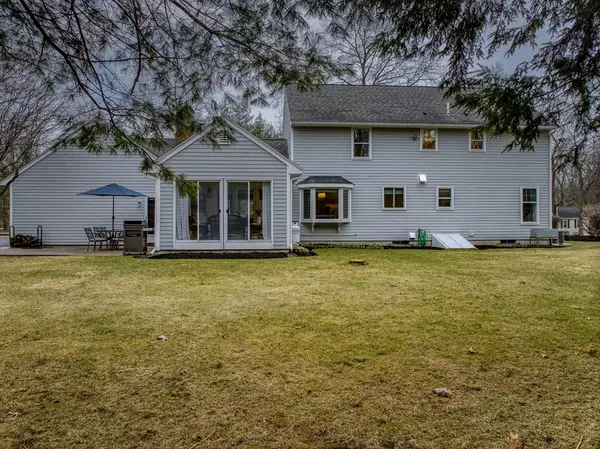 Andover, MA 01810,3 Deerfield Way