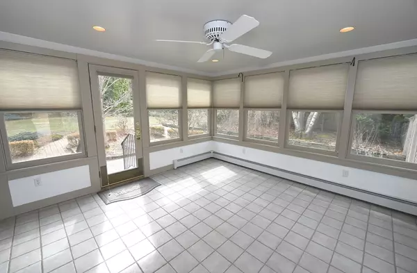 Newburyport, MA 01950,29 Columbus Avenue