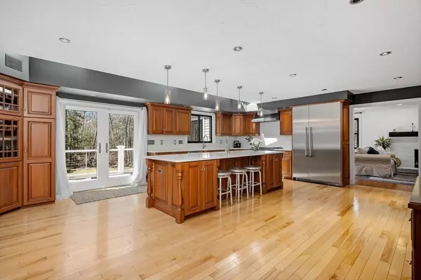 Hanover, MA 02339,20 Simmons Road