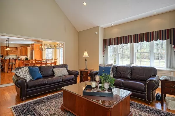 Northborough, MA 01532,22 Buckhill Rd