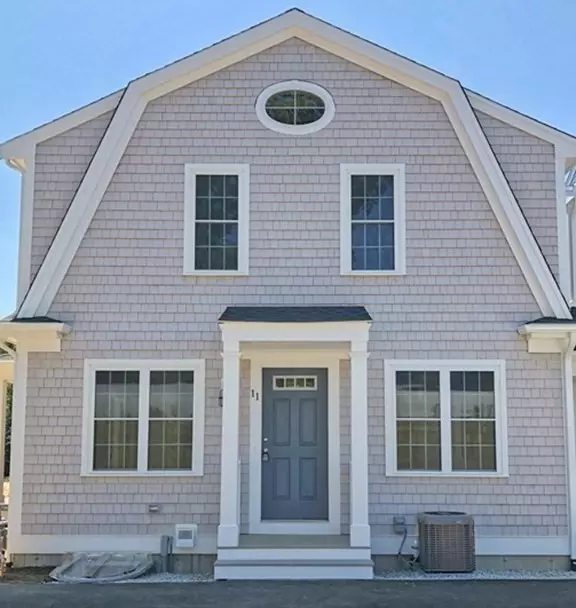 138 Elm St #11, Kingston, MA 02364