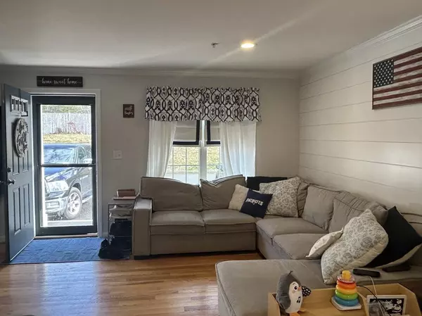 Kingston, MA 02364,138 Elm St #11