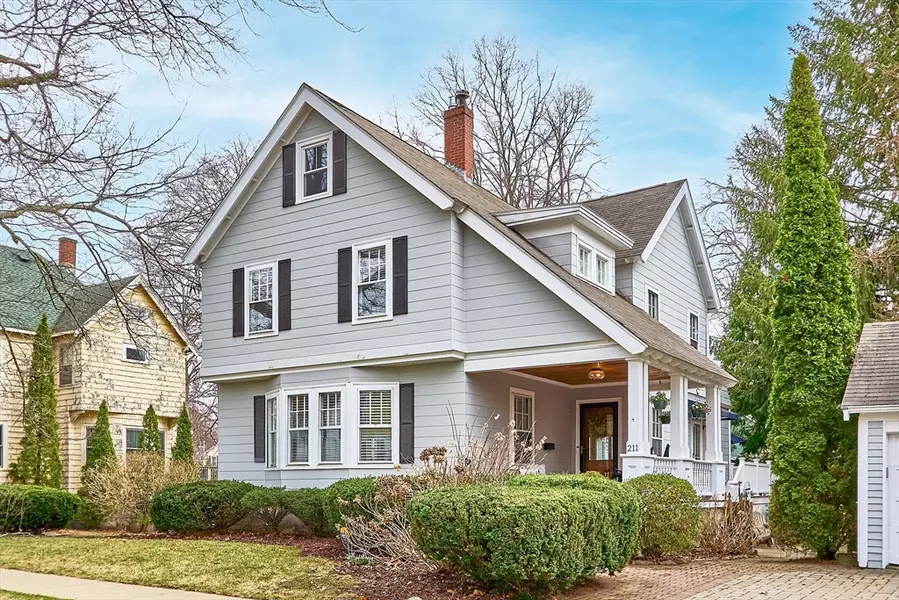 211 East Foster Street, Melrose, MA 02176