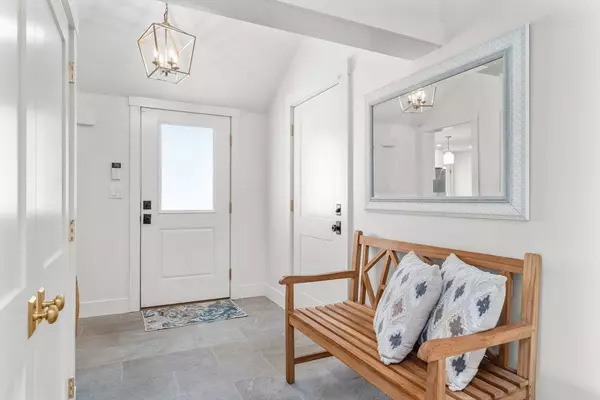 Canton, MA 02021,150 Dedham Street