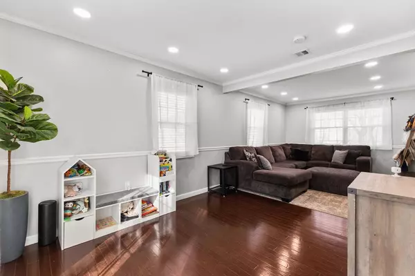 Stoughton, MA 02072,45 Doty Dr