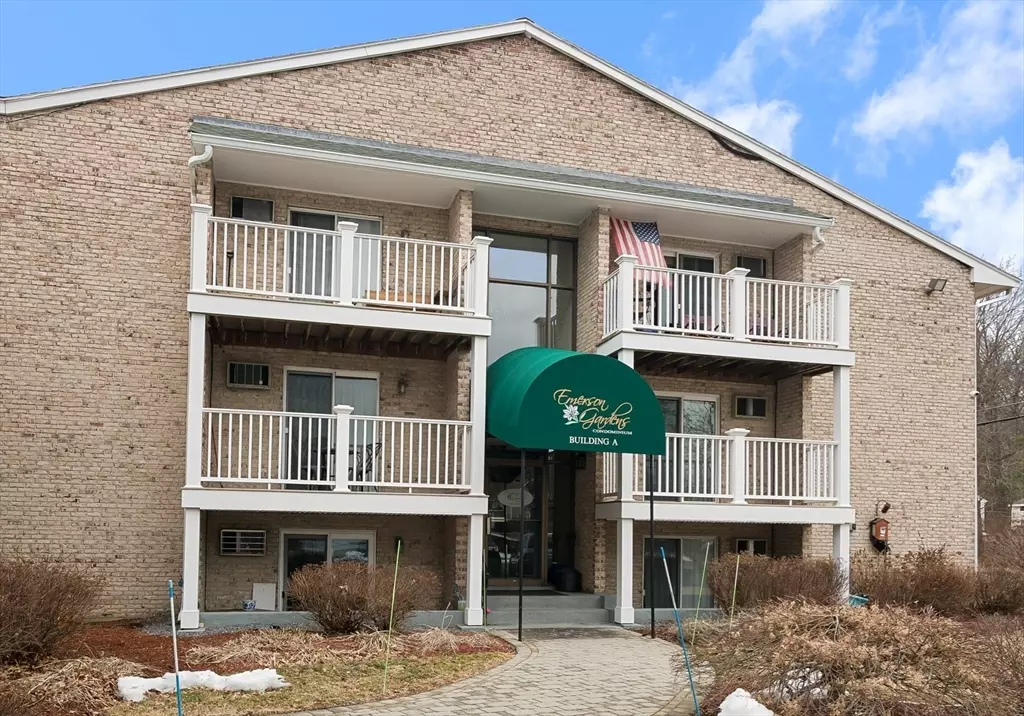 Hudson, MA 01749,200 Manning St #15A