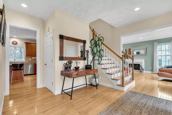 Acton, MA 01720,37 Squirrel Hill Road