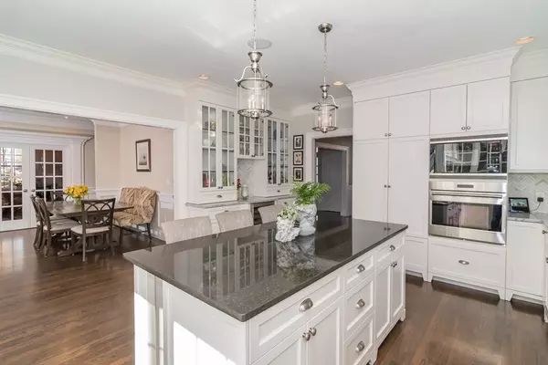 Wellesley, MA 02482,202 Bristol Road