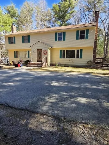 134 S Washington St #134, Norton, MA 02766