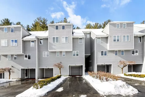 911 Sherwood Forest Lane #911, Saugus, MA 01906
