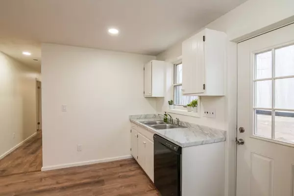 Montague, MA 01351,90 East Taylor Hill Road