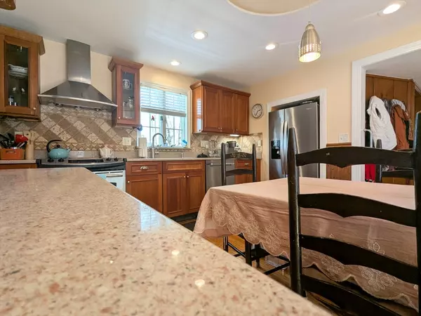 Braintree, MA 02184,15 Berwick