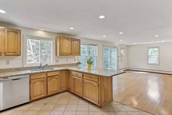Hopkinton, MA 01748,85 South Mill Street