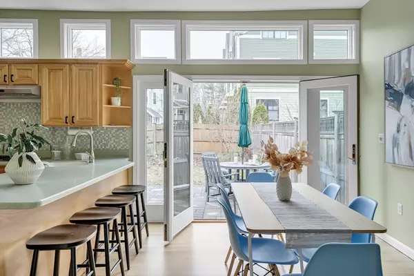 Somerville, MA 02143,18 Mondamin Court