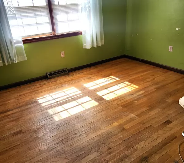 Agawam, MA 01030,157 Cambridge St