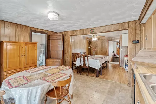Springfield, MA 01118,5 Kerry Dr