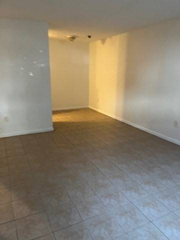 Malden, MA 02148,101 Waite St #A7