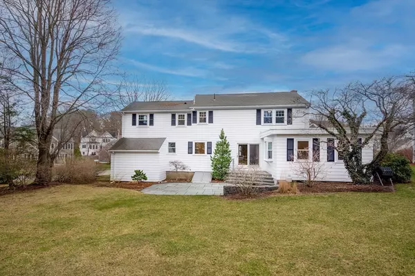 Needham, MA 02492,20 Dunbarton Road