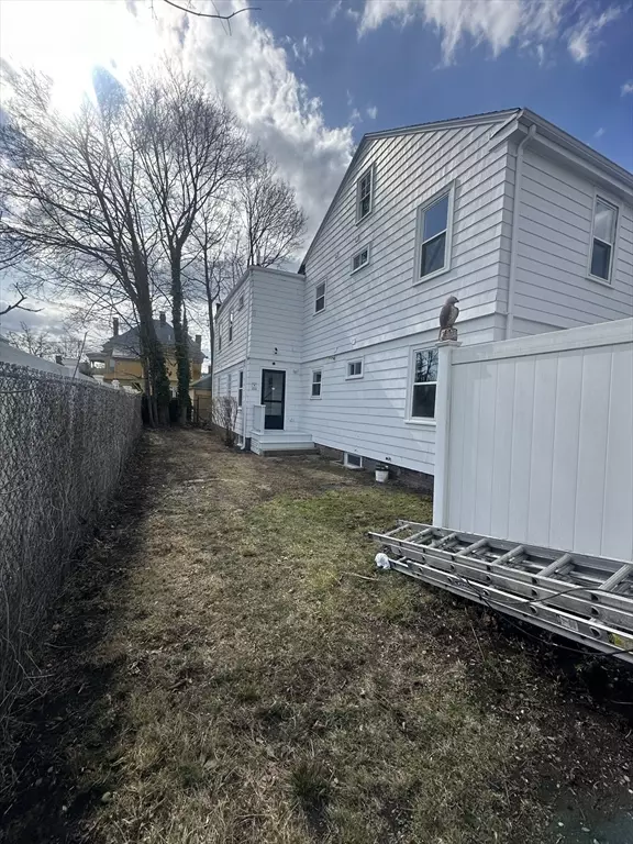 Lynn, MA 01902,19 Nahant Pl