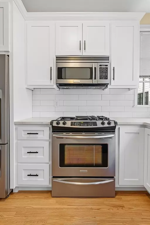 Natick, MA 01760,93 E Central St #14