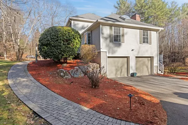 Andover, MA 01810,68 Rattlesnake Hill Rd