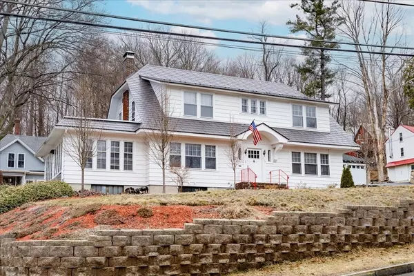 Fitchburg, MA 01420,224 Blossom Street