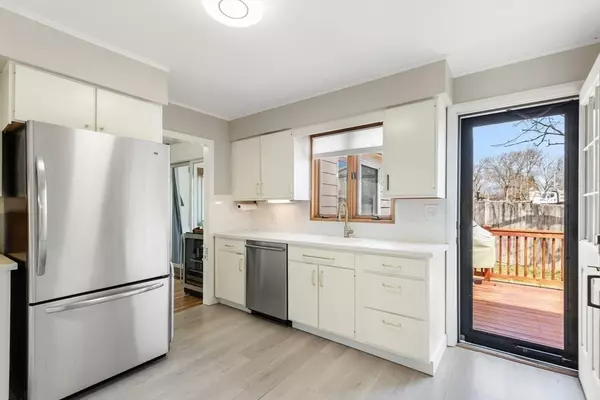 Marblehead, MA 01945,20 Girdler Road